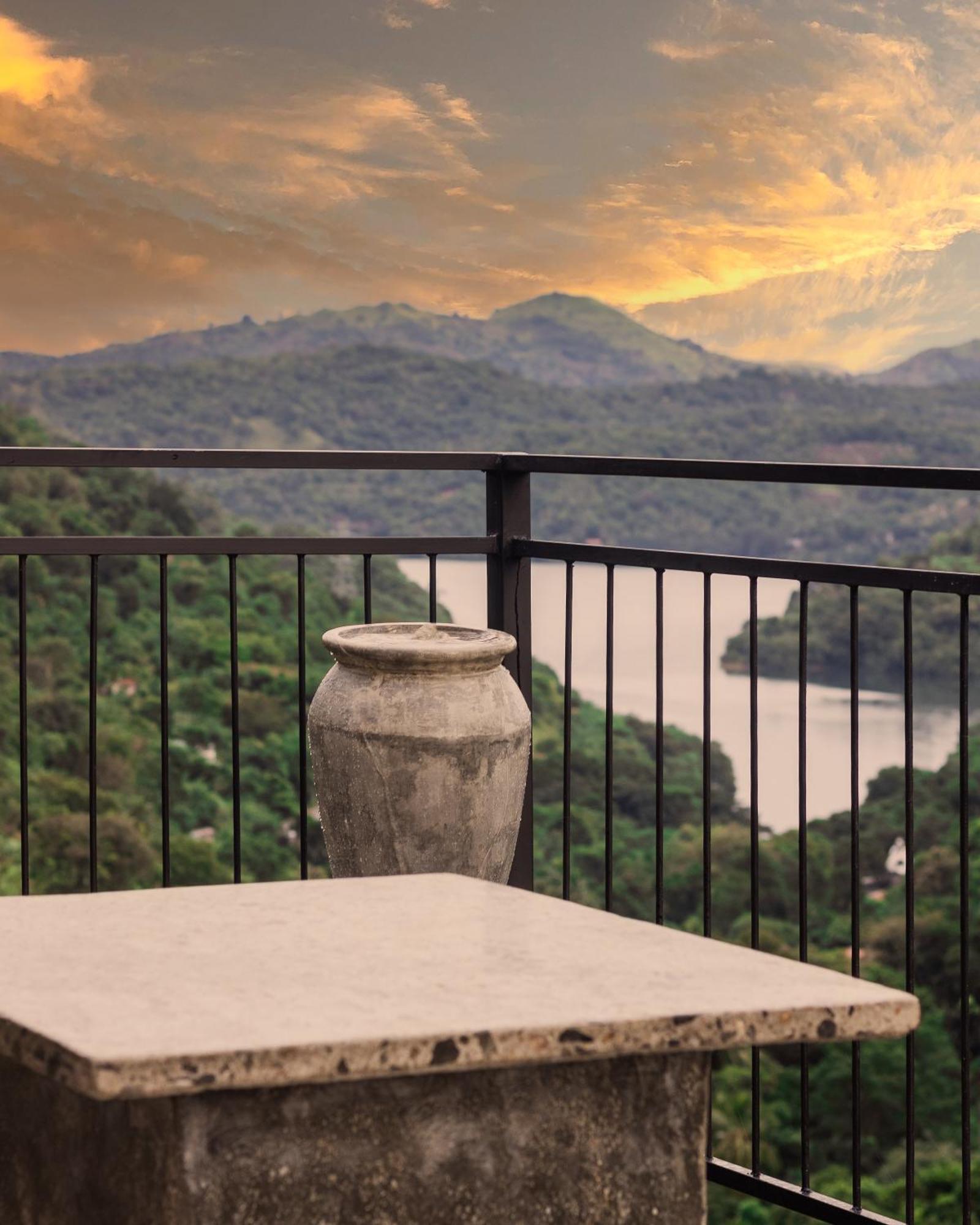 Kandy Victoria Eco Resort Экстерьер фото
