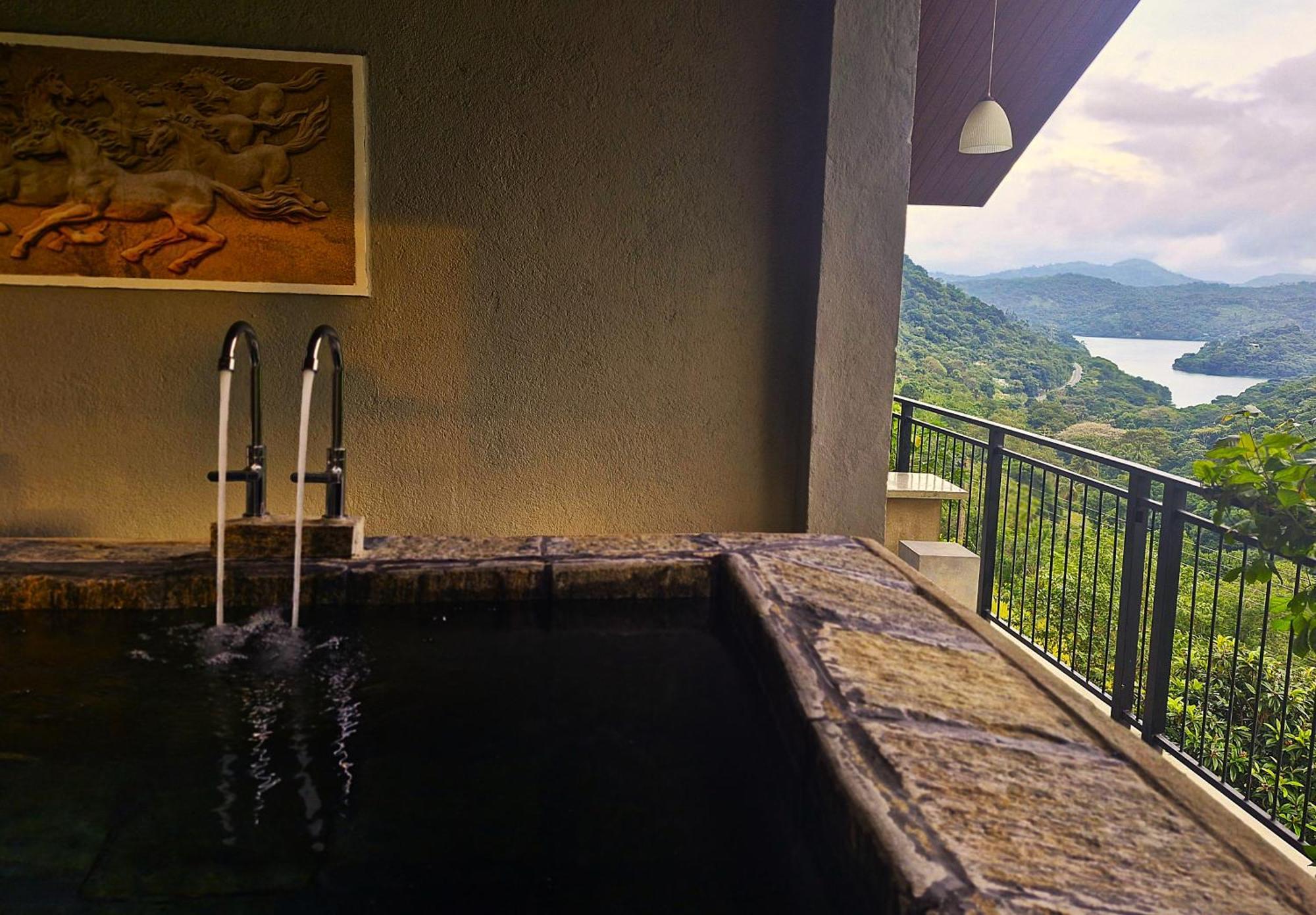 Kandy Victoria Eco Resort Экстерьер фото